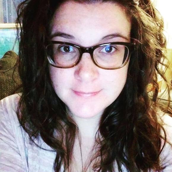 Meet your Posher, Camella - Picture 1 of 1